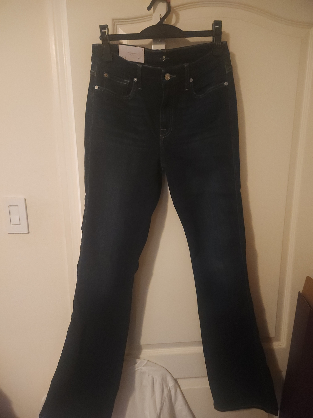NWT 7 For All Mankind Kimmie Form Fitted Slim Bootcut Jeans